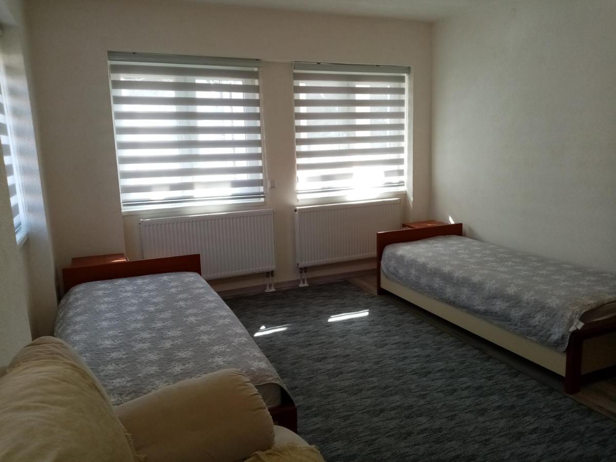 Apartment Azra - Sarajevo, Ilidza Buitenkant foto