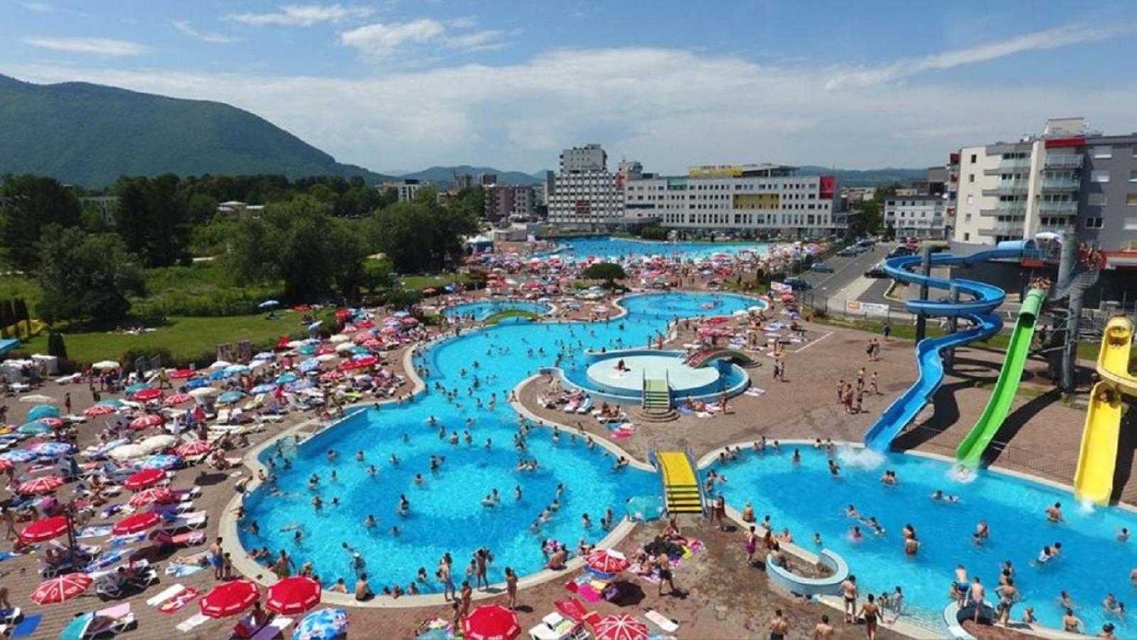 Apartment Azra - Sarajevo, Ilidza Buitenkant foto